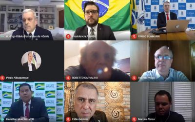 ABIMDE destaca conquistas e recebe vice-presidente Hamilton Mourão em plenária