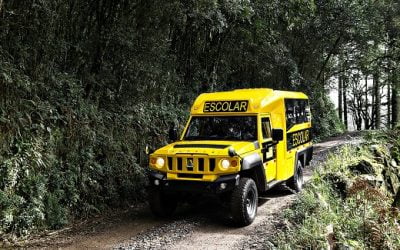 Agrale entrega Marruás ao Programa Caminho da Escola