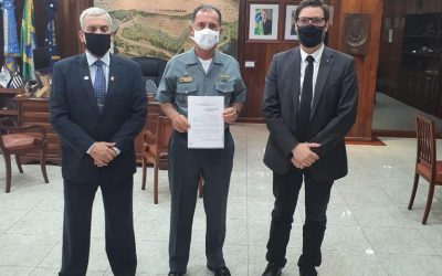 ABIMDE entrega texto do PLP 244/20 para Comandante da Marinha Almirante de Esquadra Ilques Barbosa Junior