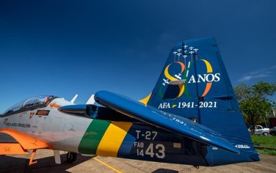 Academia da Força Aérea apresenta aeronaves com pintura comemorativa “AFA 80 Anos”