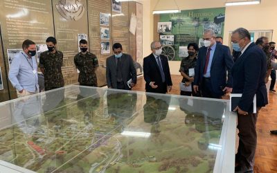 Fábrica da IMBEL em Piquete (FPV) recebe comitiva do Egito