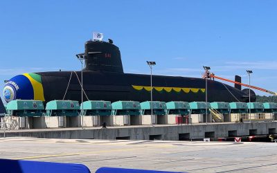 ICN realiza batismo e lançamento do submarino Humaitá