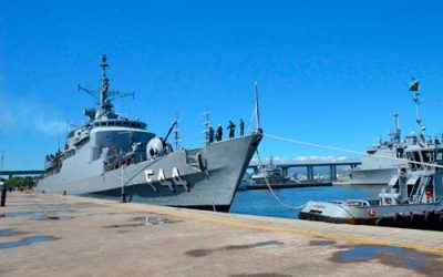 Fragata Independência regressa após missão de paz no Líbano