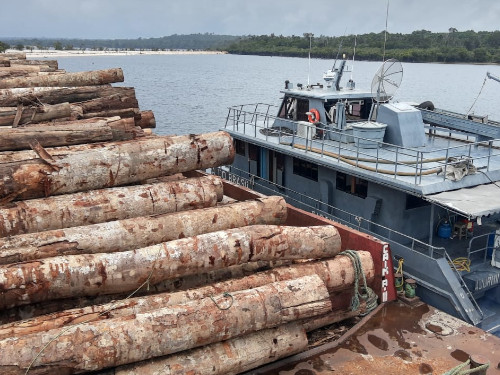 Marinha apreende embarcações irregulares em Santarém (PA), em ações da Operação “Verde Brasil II”