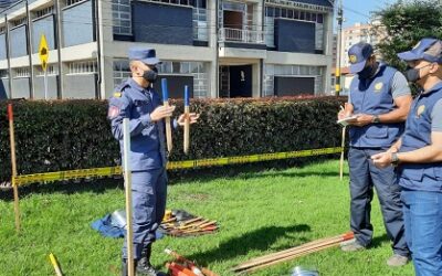 Militares brasileiros participam de treinamento em desminagem humanitária na Colômbia