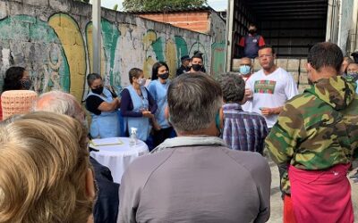 ABIMDE realiza entrega de cestas básicas em Osasco