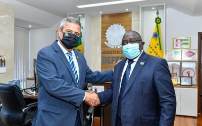 Em visita, Ministro da Guiné-Bissau destaca Indústria de Defesa Brasileira