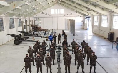 Diretoria de Material promove estágio de manutenção de obuseiros