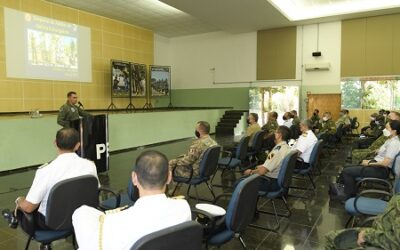 Militares participam de Simpósio de Adidos de Defesa de Nações Amigas 2021