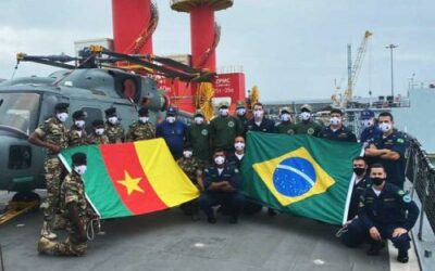 Fragata “Independência” realiza exercícios com a Marinha Nacional de Camarões