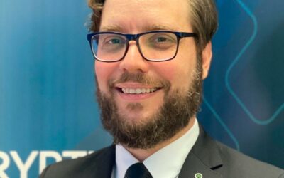 Roberto Gallo, CEO da Kryptus, participa do Enaex destacando o potencial do comércio exterior do setor de defesa