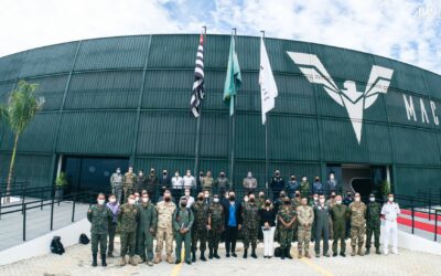 Mac Jee recebe comitiva de adidos militares e membros do Ministério da Defesa
