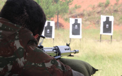 Bateria de Artilharia Antiaérea realiza treinamento de tiro