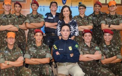 Paraquedista: Mulheres pioneiras são homenageadas em espaço histórico