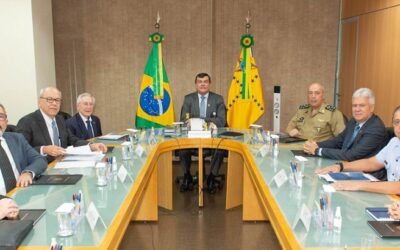 Parcerias para BIDS são tema de reunião entre Ministro da Defesa e presidente do Condefesa