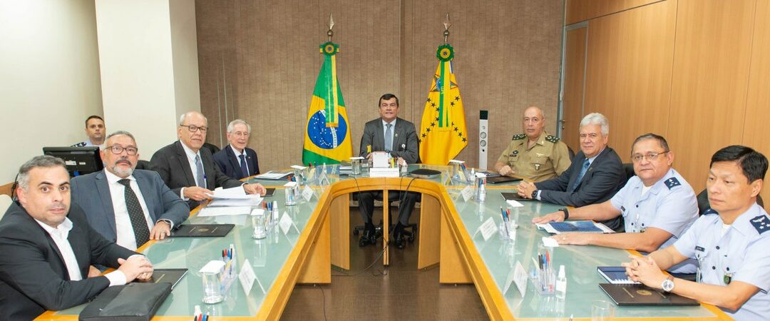 Presidente da Condefesa no gabinete do Ministério da Defesa