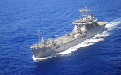 Marinha realiza treinamento integrado