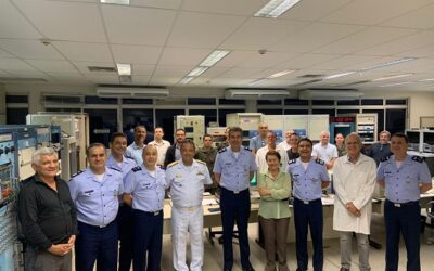 DCTA acompanha rastreamento de veículo espacial no CLBI