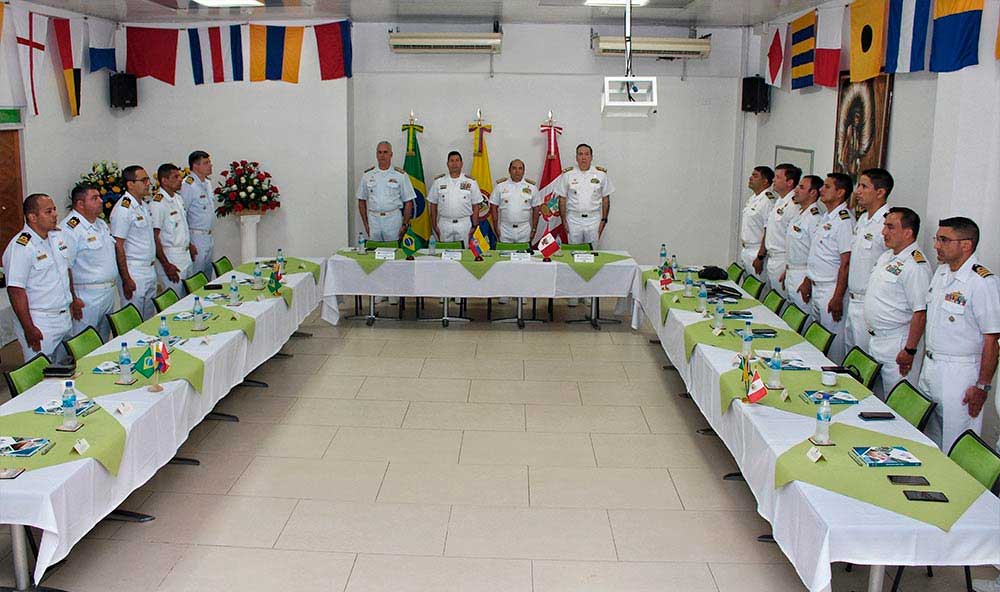 Operação “BraColPer”, que está na sua 46ª edição, reúne as capacidades das Marinhas do Brasil, Colômbia e Peru desde 1974