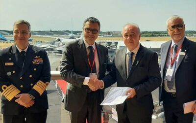 Emgepron e empresa italiana assinam memorando na Farnborough