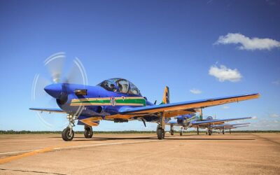 Esquadrilha da Fumaça realiza apresentações em diversas cidades