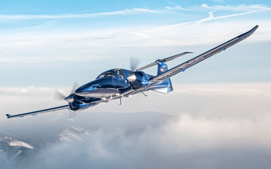 Diamond Aircraft e Aeromot assinam contrato para fabricar aeronaves no Brasil 