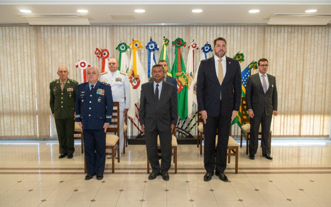 Dr. Degaut discursa na cerimônia de sua despedida da Seprod