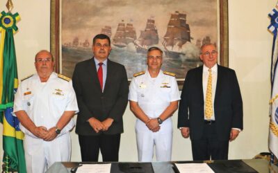 Marinha do Brasil assina contrato de manutenção de submarinos Classe Riachuelo