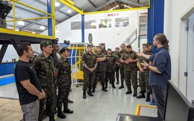Ares recebe militares para estágio de manutenção