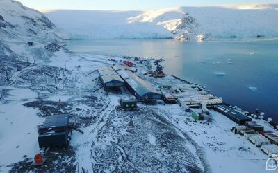 Estação Antártica brasileira renova parceria de comunicação satelital 