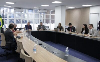 Agência Espacial Brasileira se reúne com Anatel e Viasat