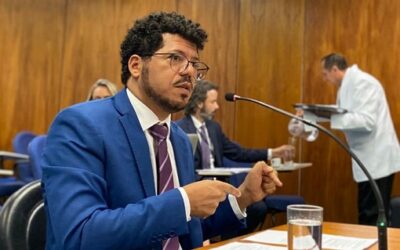 Saju marca posição do MJSP a favor das câmeras em uniformes de policiais do RJ