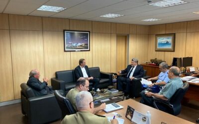 MD e Fiesc debatem sinergia entre Forças Armadas e indústria