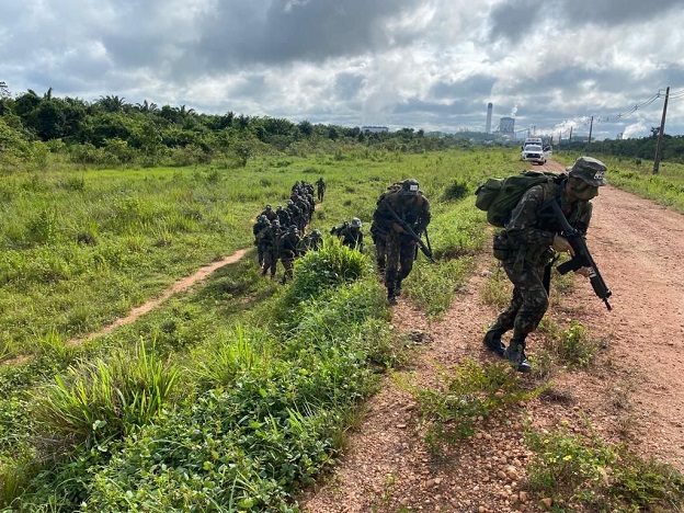 Operações aeromóveis