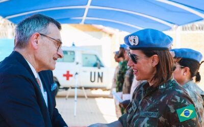 Major brasileira fala sobre seu trabalho em meio à guerra no Sudão