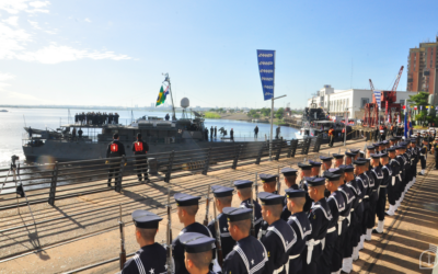 Marinha do Brasil marca presença no aniversário de Independência do Paraguai
