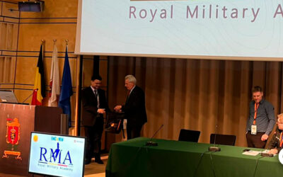 Associada ABIMDE recebe prêmio no 11º Congresso de Arma Não Letal na Europa