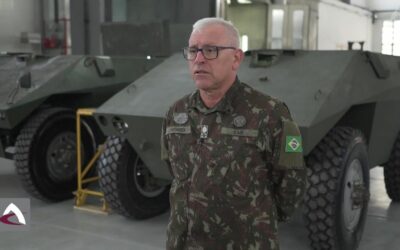 Chefe do Estado-Maior do Exército destaca importância da modernização do Cascavel pela Indústria Nacional