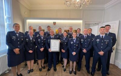 Comissão Aeronáutica Brasileira na Europa recebe ISO 9001