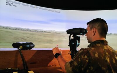 Adestramento integra elementos de artilharia e de manobra em simulador de apoio de fogo