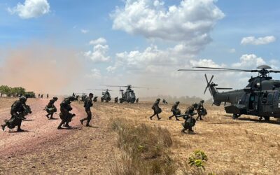 Assalto aeromóvel marca o terceiro dia de exercício combinado Brasil e Estados Unidos