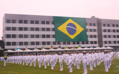 Marinha forma 192 novos Oficiais combatentes