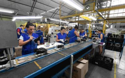 Situação financeira melhora para pequenas indústrias em 2023, mostra CNI