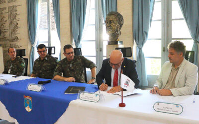 IME e UFPE assinam acordo de desenvolvimento científico e tecnológico