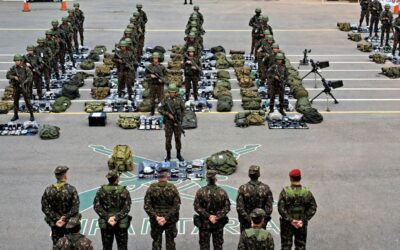 Comandante do Exército acompanha operação de controle da Fronteira Oeste