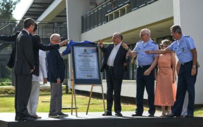 FAB apresenta projetos aeroespaciais ao Presidente da República