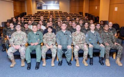 FAB realiza intercâmbio de Defesa Cibernética com a Força Aérea dos EUA