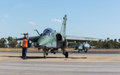 Aeronaves A-1M realizam mapeamento de estruturas em risco no RS